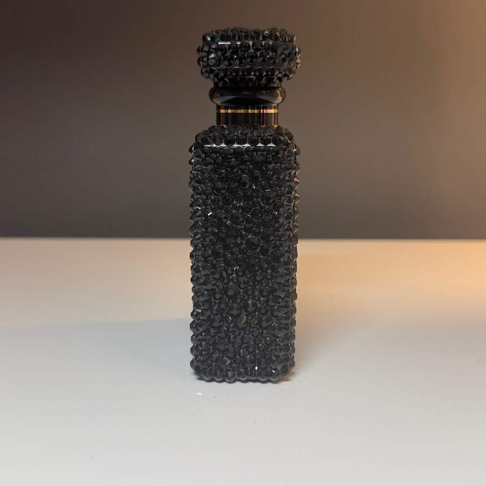 Chanel Coco Noir Eau de Parfum Rhinstone Bottle, For Display Only with Box - Picture 2 of 3